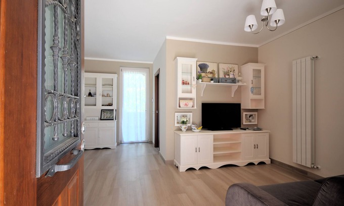 Sutri Apartment | Wonderful Country House: cozy, quiet and bright, near National Golf.