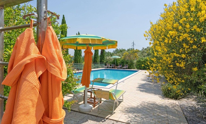 Bobolino Villa | Wonderful villa with WIFI, A/C, private pool, hot tub, TV, terrace, pets allowed and panoramic .