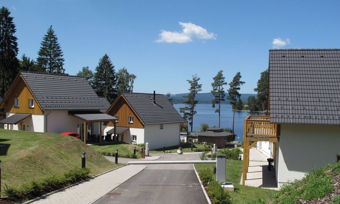 Frymburk House | Wonderful private villa for 8 people with WIFI, TV, terrace, pets allowed and parking
