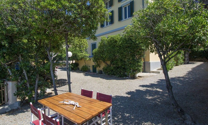 San Piero a Grado Villa | Wonderful private villa for 9 guests with WIFI, TV, patio, pets allowed and parking