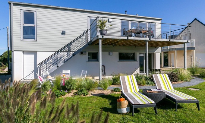 Kerlouet House | Wonderful private villa for 5 people with WIFI, TV and balcony