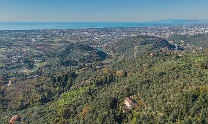 Santa Lucia House | Wonderful private villa for 4 guests with A/C, WIFI, TV and balcony