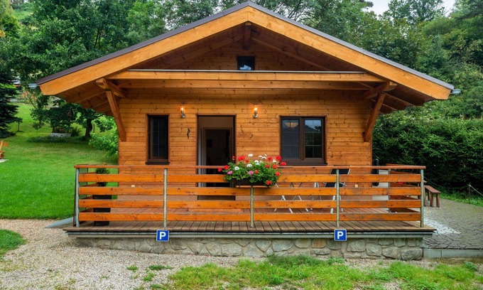 Becov nad Teplou House | Wonderful private villa for 4 guests with WIFI, TV and patio
