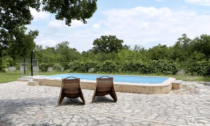 Drinovci House | Wonderful private villa for 4 people with A/C, WIFI, private pool, TV, terrace and pets allowed