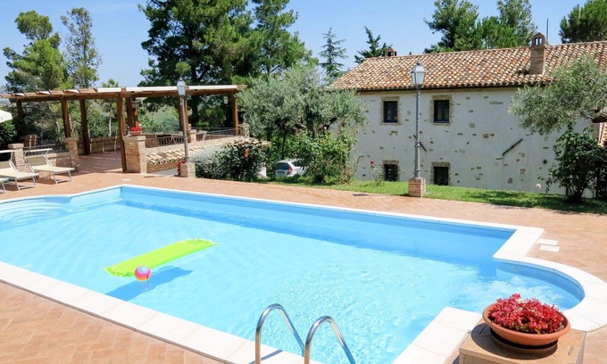 Penne House | Wonderful private villa for 10 people with A/C, private pool, WIFI, TV, patio and pets allowed