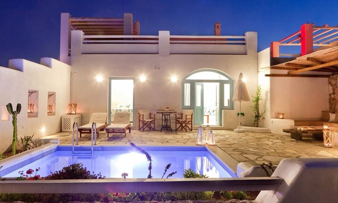 Kamari Villa | Wonderful Santorini Villa | Villa Nocturne | 1 Bedroom | Private Pool & Large.