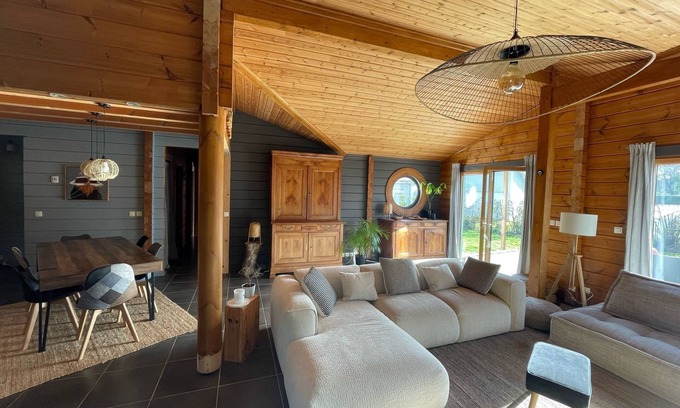 Lege-Cap-Ferret Villa | Wooden villa, between ocean and Bassin. Ideal for families. Animals ok!