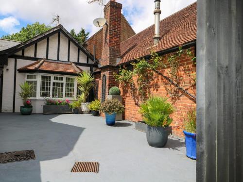 Fontwell House | Woodend Annexe