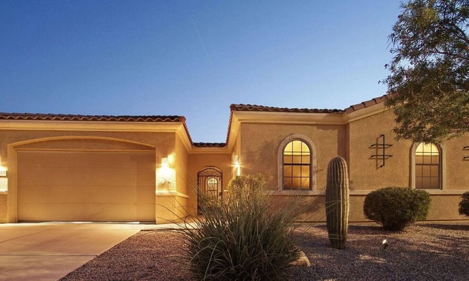 Estrella Mountain Ranch House | WoodHaven, Amazing Interior, Stunning Backyard, Combined Pool & Spa 11 x 20 Feet