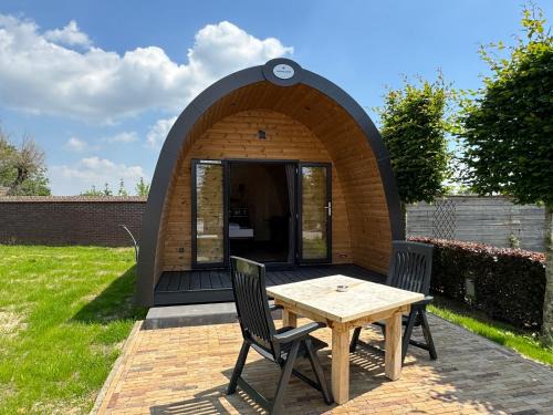 Oirsbeek Other | Woodlodge de luxe 2 persoons