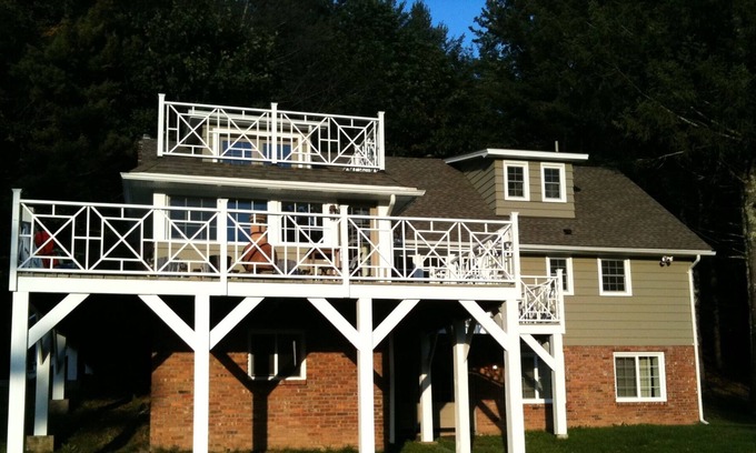 Mount Tremper House | Woodstock Mountain Historic Home