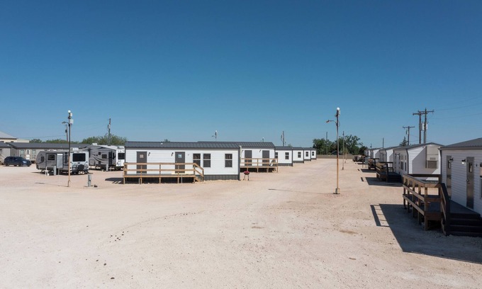 Big Spring Apartment | Workforce, 2-bedroom apartment with full kitchen in Big Spring