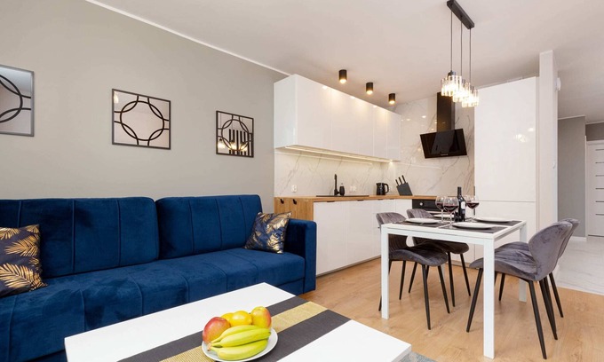 Bielany Apartment | Wrzeciono 1A | Apartment for 6 | Metro Wawrzyszew