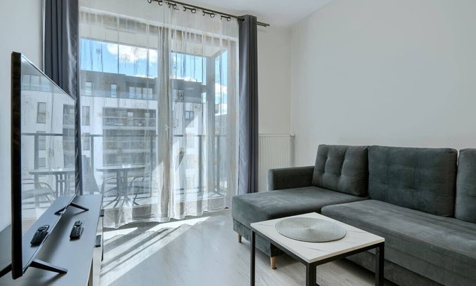 Zaspa Apartment | Wrzeszcz Apt - Parking, Balcony&Gym - by Rentujemy