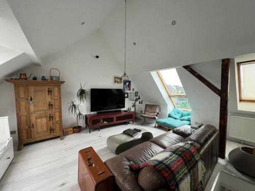 Gemarkung Barmen Apartment | Wu Flats