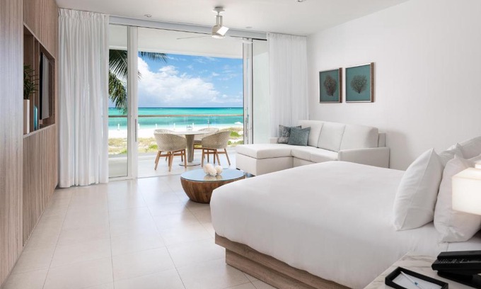 Grace Bay Resort | Wymara Resort & Villas