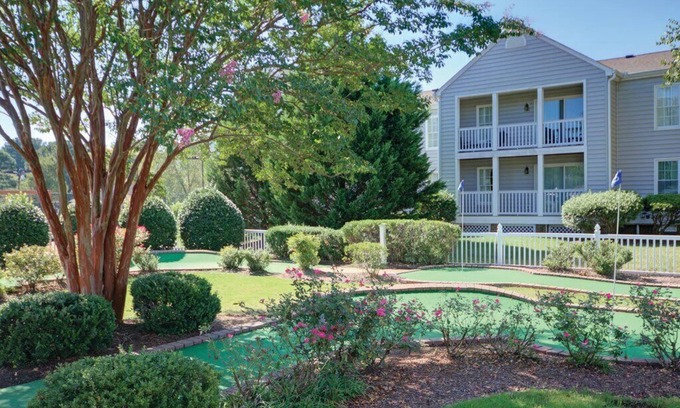 Williamsburg Condo | Wyndham Kingsgate | Two 2BR Suites Sleeps 12!