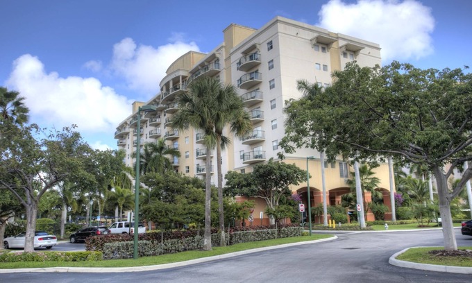 Survey Creek Condo | Wyndham Palm Aire Resort condo(2 bedroom 2 bath)