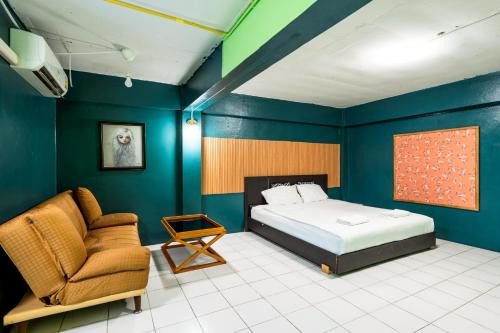 Wang Burapha Phirom Apartment | X GO INN The Grand Palace โกอินน์ MRT สามยอด