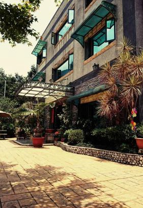 Puli House | Xiang Ting