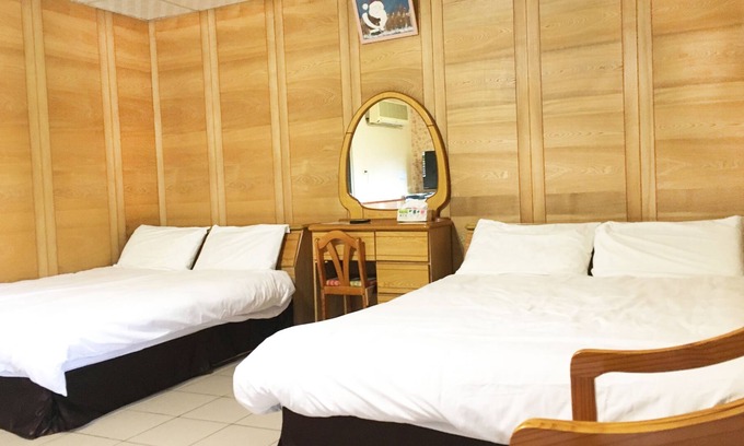 Shitan Bed & Breakfast | Xianshan Homestay