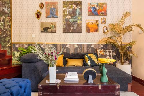 Huaihai Road Commercial Area Apartment | Xizhi B&B & Retro Loft