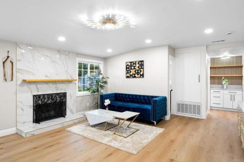 Poway Apartment | Xlnc Exotic home13824 Powers Rd