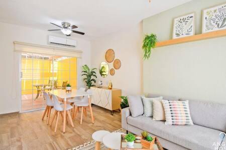 La Paz Apartment | Yellow Home Quiet Area Coromuel Beach 16km 9 3mi