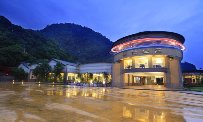 Datong Bed & Breakfast | Yingshih Resort