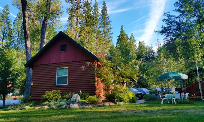 Groveland Hotel | Yosemite Riverside Inn