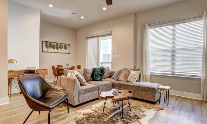 Youngsville Apartment | Youngsville Sports Complex NEW Townhome