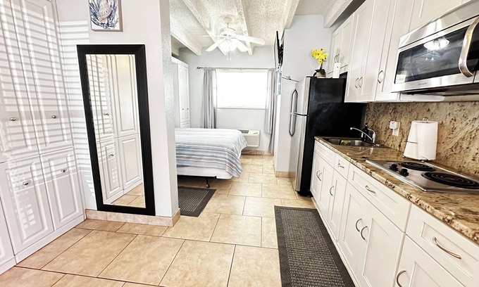 Lenox Park Apartment | Your Coastal Retreat in Daytona – Welcome to Our Beach Escape