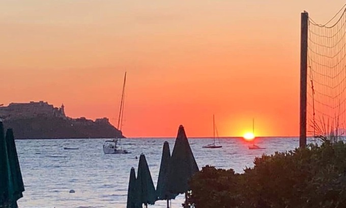 Bagnaia Apartment | Your home 50 m from the sea