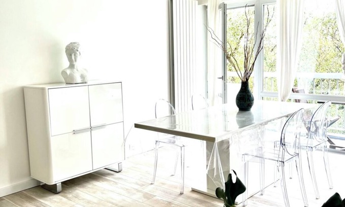 Le Bouscat Apartment | Your home away from home