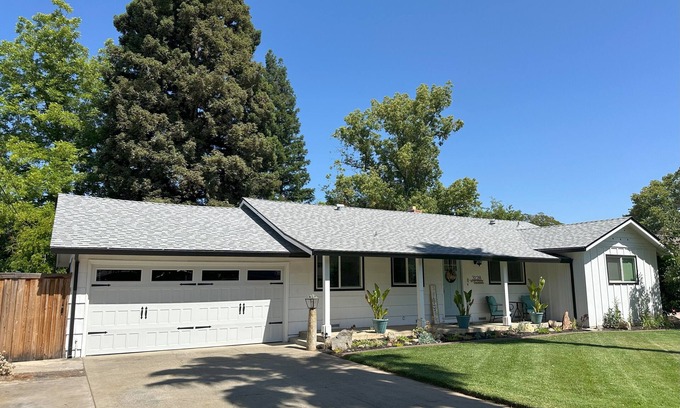 Carmichael House | Your HOME away from HOME! 3-bdrm in Carmichael w/AC, WiFi, fitness room