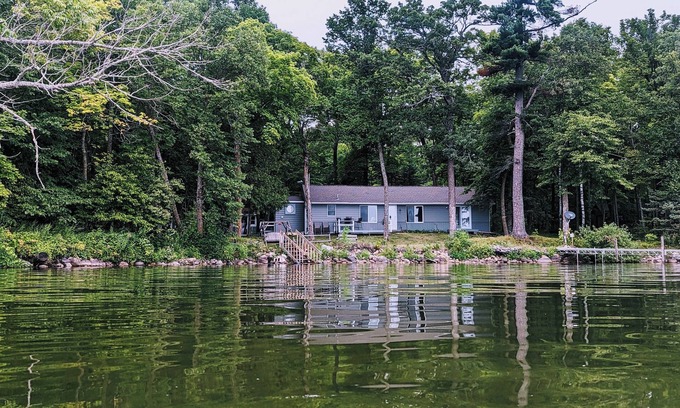 Hackensack Cabin | Your lakeside oasis awaits: perfect for families and fun!