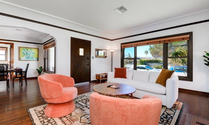 North Park Apartment | Your Northpark Hideaway FREE EV Charger, Parking