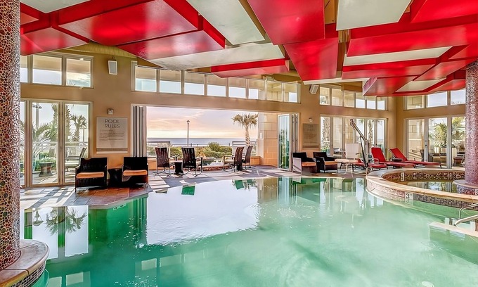 Northeast Virginia Beach Hotel | Your Perfect Beach Hideaway! Full Kitchen, Swimming Pool, Ocean Front!