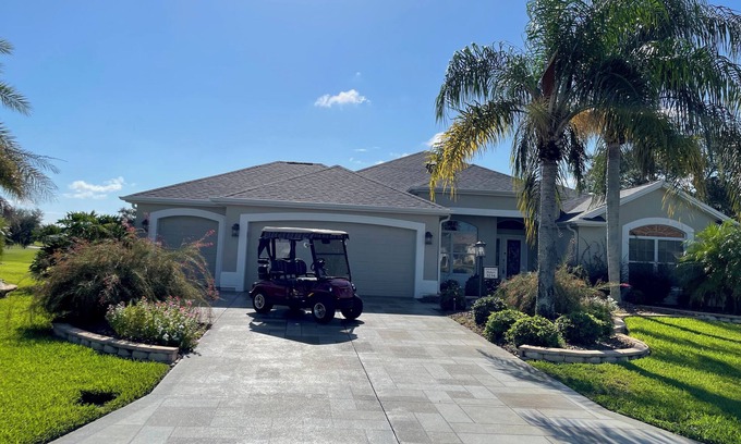 Glenbrook House | Your Villages getaway! Come play & soak up the perfect Villages lifestyle.