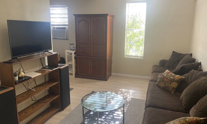 Ybor City House | Your Ybor Bargain is here!