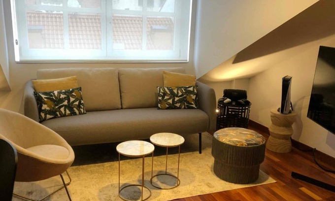La Coruna Apartment | Yuhom casas con alma Galera 4º