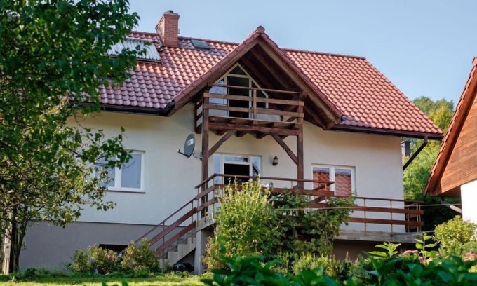 Budzow House | Zachełmna by Interhome