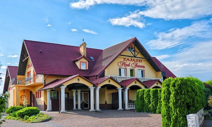Jaroslaw Hotel | Zajazd nad Sanem