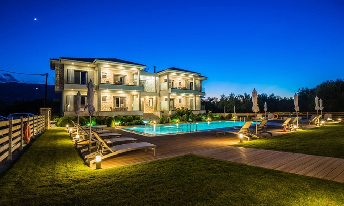 Alikanas House | Zante Suites