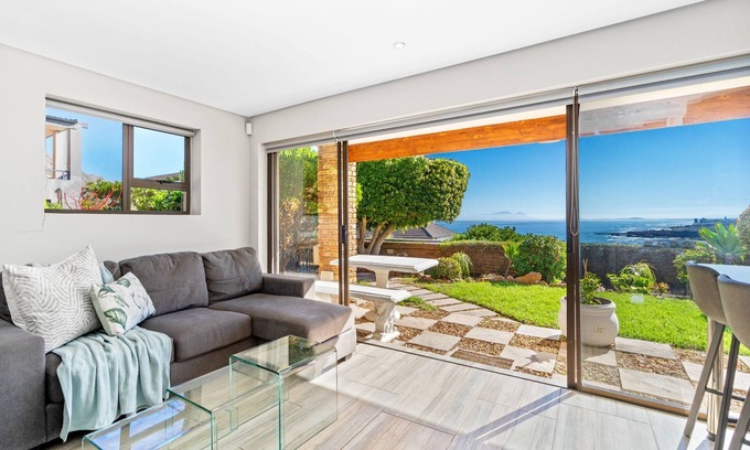 Mountainside Apartment | Zaria Sun Cottage - One Bedroom Apartment, Sleeps 2