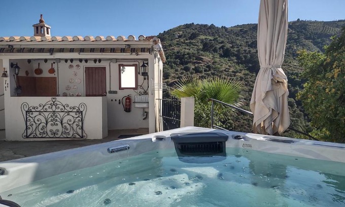 Almunecar House | ZazaBi