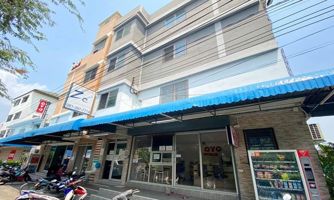 Khanna Yao Hotel | Ze Residence Ram Intra