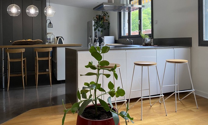 Chamalieres Apartment | 🌟Zen charm*** 🌟 ☕️ QUIET 💤 Thermal baths