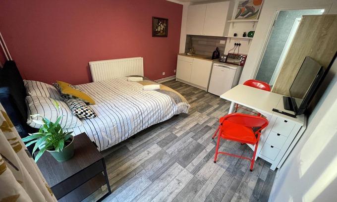 Finsbury Park Apartment | Zen Den Studio #2