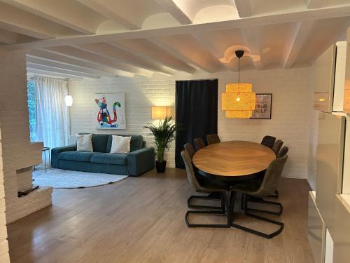 Broekheurne Apartment | Zen Retreat - Free Private Parking!